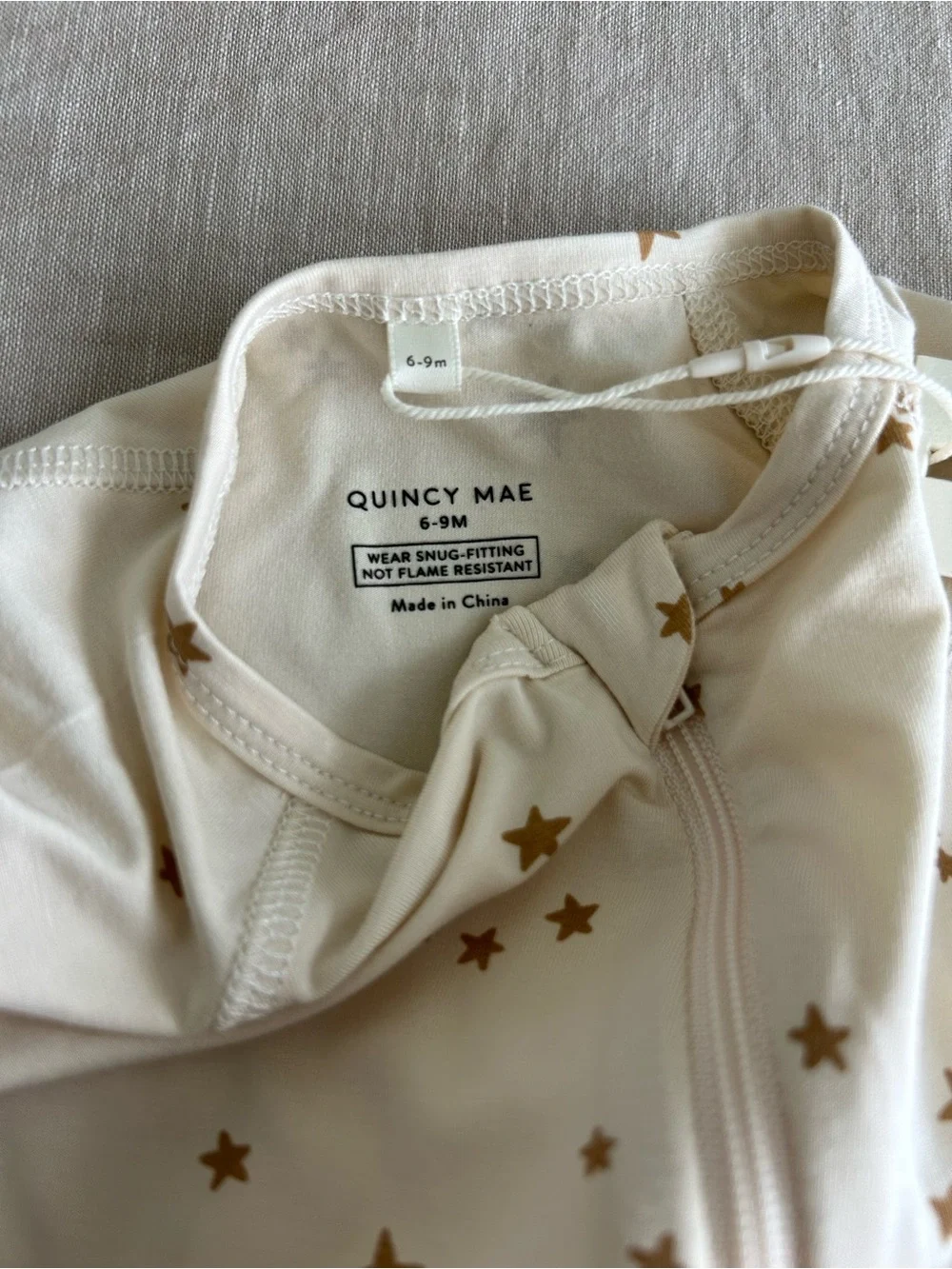NWT Quincy Mae star print footie pajamas